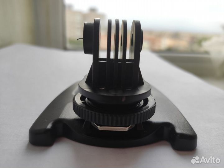 Держатель/крепление для освещения фотокамер