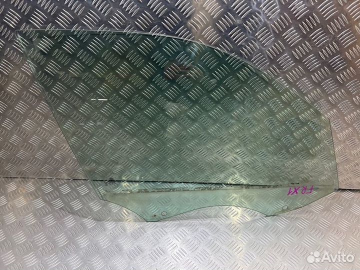 Стекло переднее правое Bmw X1 E 84 2.0 N46B20