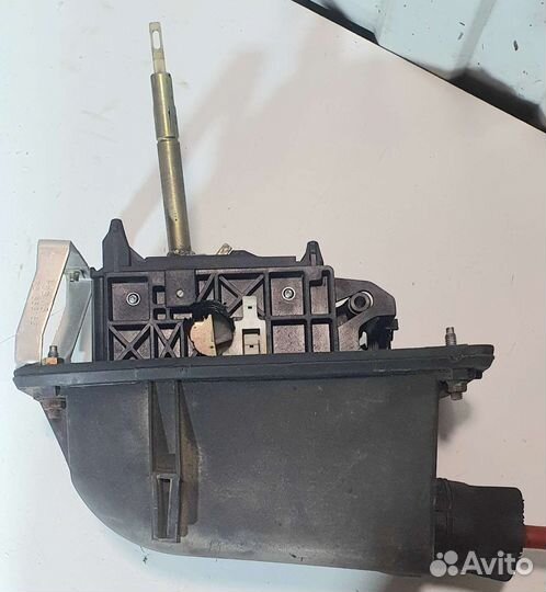 Селектор АКПП Audi A6 C5 Allroad 2,7