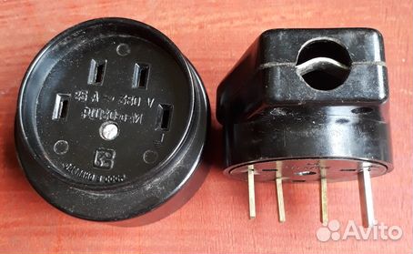 Соединитель электрический