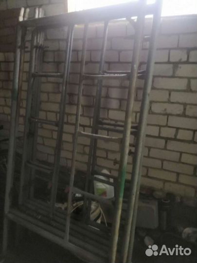 Строительные леса в аренду и фена для сварки