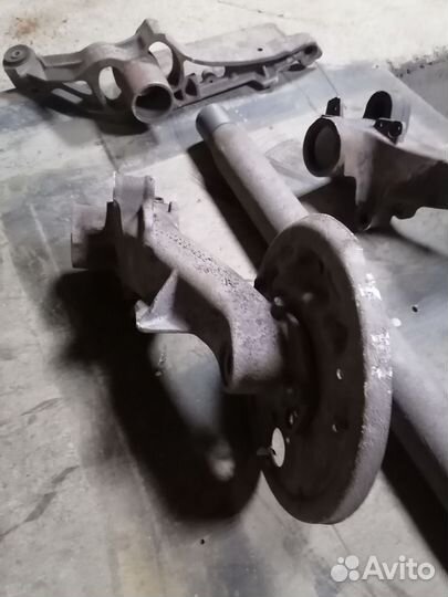 Задняя балка на саманд