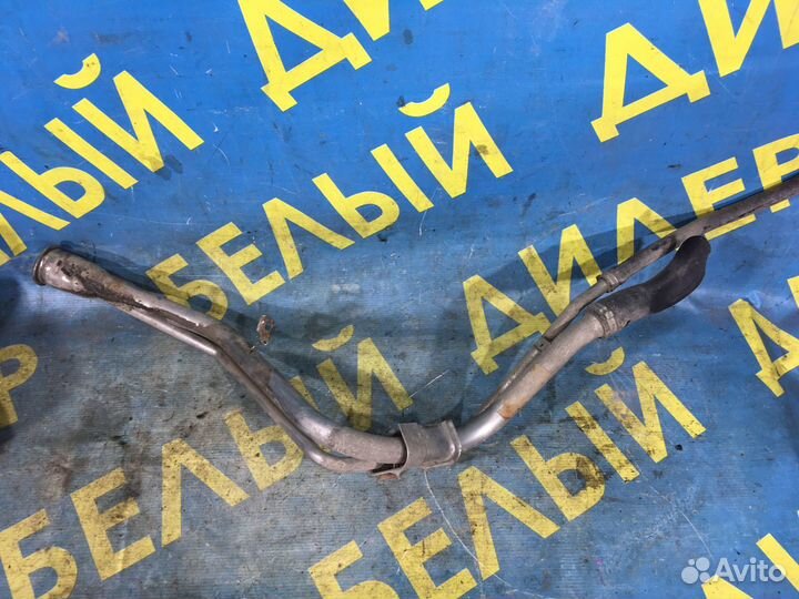 Заливная горловина Ford Focus 2