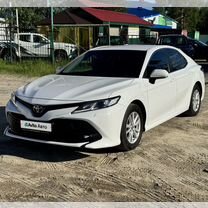 Toyota Camry 2.5 AT, 2018, 133 000 км, с пробегом, цена 2 865 000 руб.