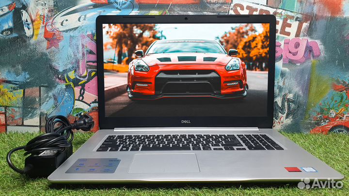 Ноутбук dell i3-7/4Gb/FHD/Inspiron 5770 5770-6922