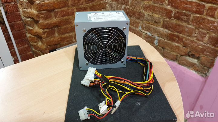 Блок питания InWin 350W. Новый