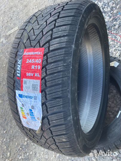 iLink SnowGripper I 245/40 R19 99V