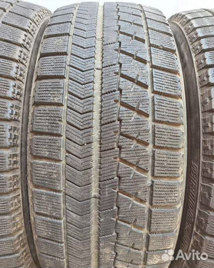 Bridgestone Blizzak VRX 215/55 R17 99H