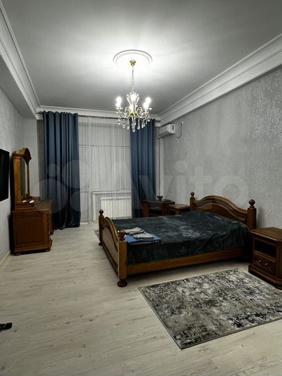 2-к. квартира, 84 м², 5/7 эт.