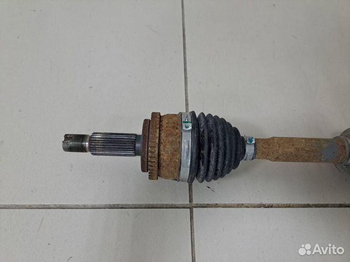 Привод правый передний Hyundai Creta