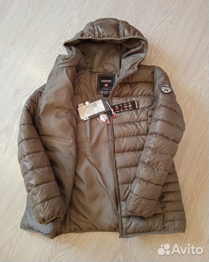 Куртка женская 46