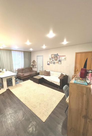 2-к. квартира, 44 м², 1/5 эт.