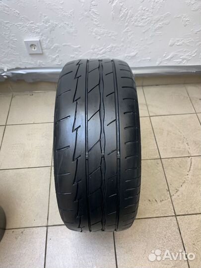 Bridgestone Potenza RE003 Adrenalin 225/50 R17