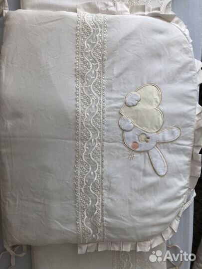 Бортики в кроватку