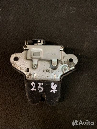 Замок крышки багажника Kia Cerato