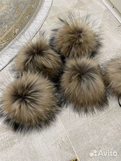 Меховые пампоны