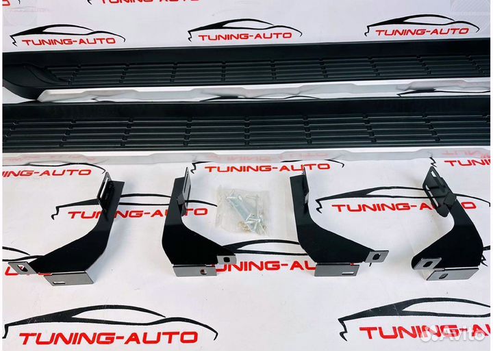 Подножки Volkswagen Amarok