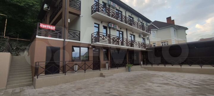 Комната 15 м² в 9-к., 3/3 эт.