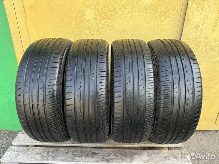 Yokohama BluEarth AE50 225/55 R18