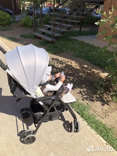 Коляска chicco