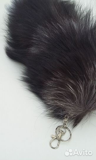 Меховой брелок