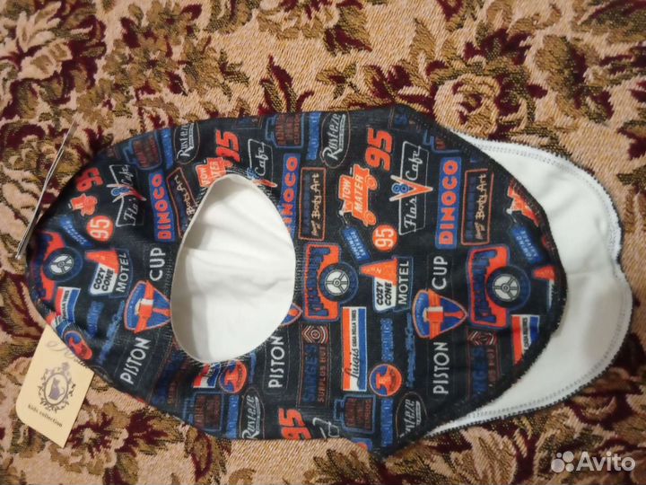 Шапка шлем новая Disney