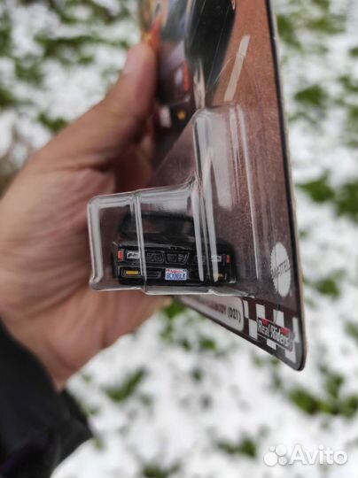 Hot Wheels Nissan Hardbody D21 премиум