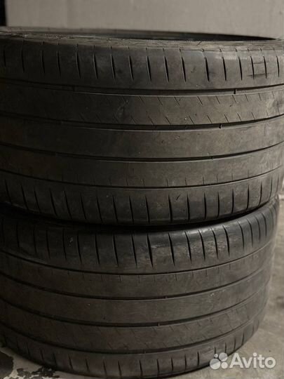 Michelin Pilot Sport 4 S 295/30 R21