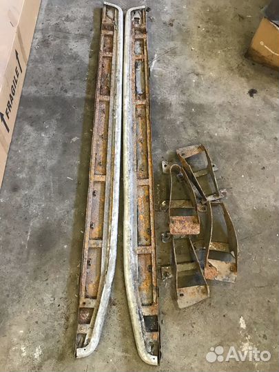 Пороги Land Rover Discovery 2013 комплект