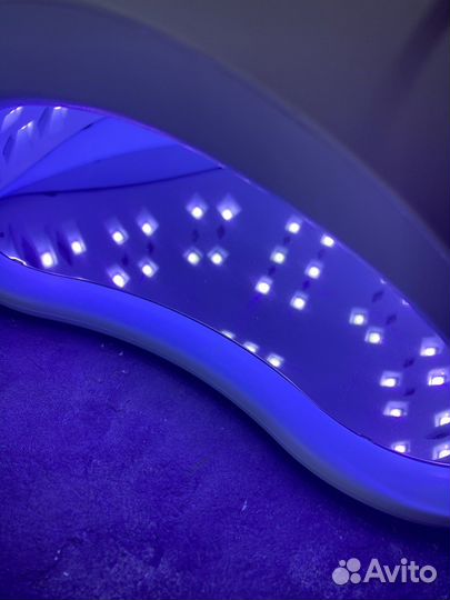 Лампа для ногтей