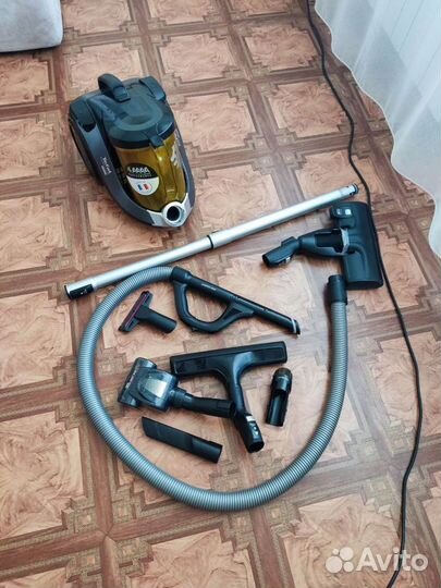 Продам пылесос Tefal tw6984ea