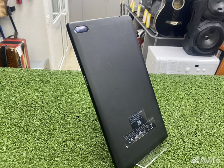 Планшет Lenovo Tab 4 TB-7304i