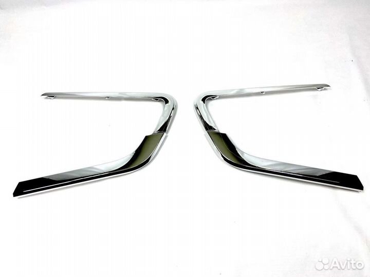 Молдинги бампера 