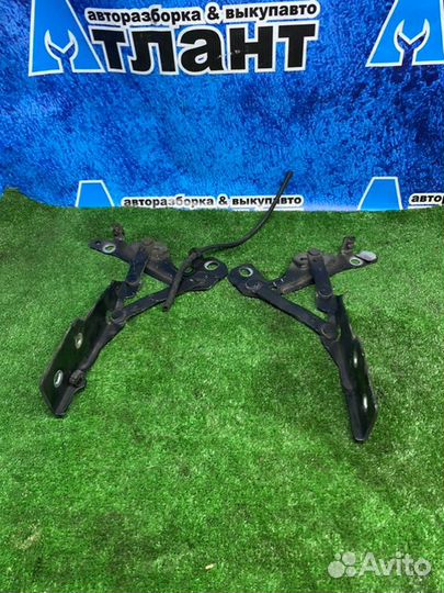 Петля капота Dodge Caliber PM EBA 2006