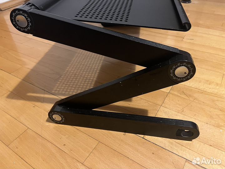 Стойка для ноутбука