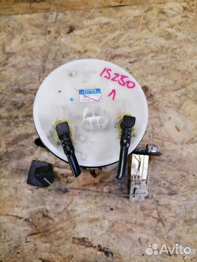 Бензонасос Lexus IS250 2