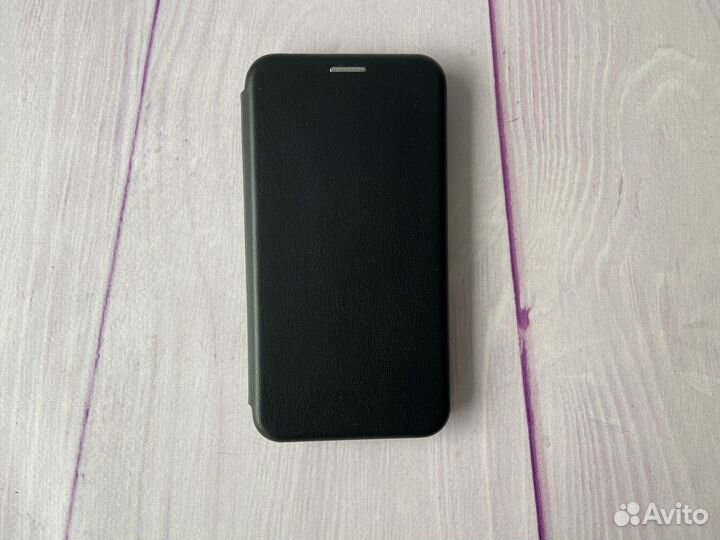 Чехол книжка на iPhone 11
