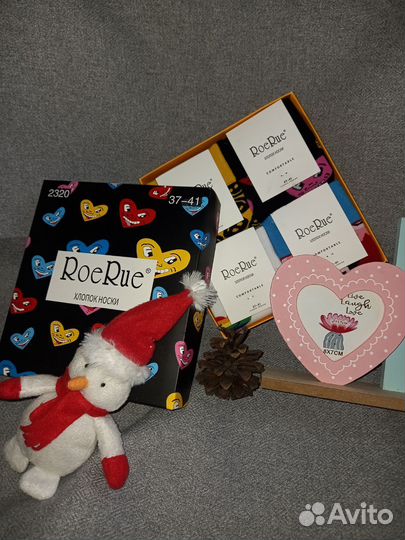 Носки в коробке