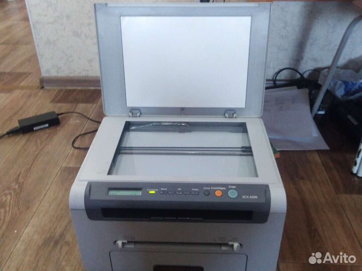 Лазерное мфу Samsung новый картридж