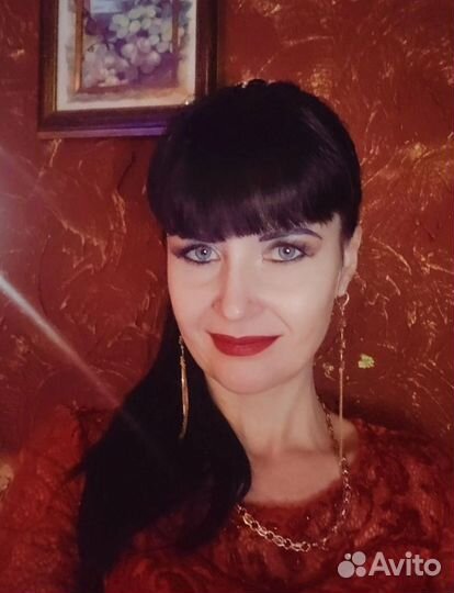 Ведущая, певица, диджей, музыкальная аппаратура