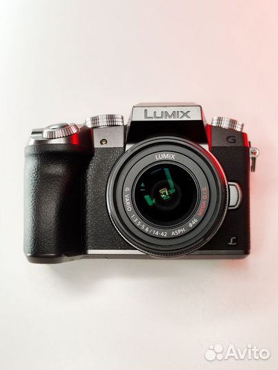 Фотоаппарат Panasonic Lumix DMC g7 kit + комплект