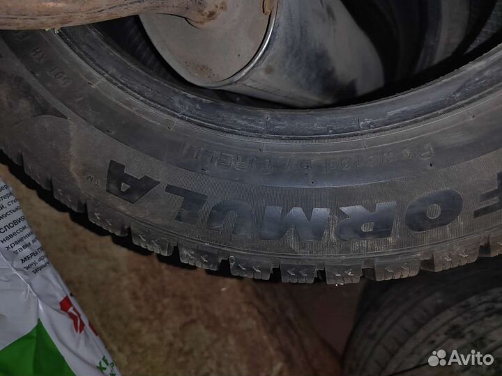 Pirelli Formula Ice 185/60 R15