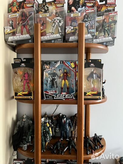 Фигурки Marvel Legends