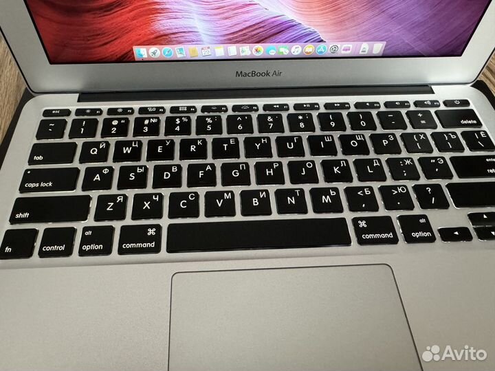 Macbook air 11 2011