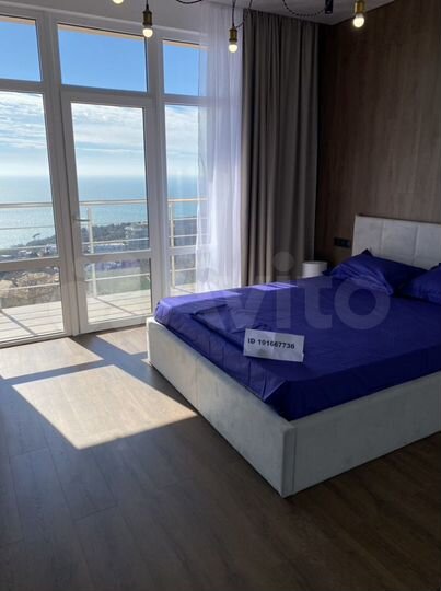 2-к. квартира, 80 м², 8/8 эт.