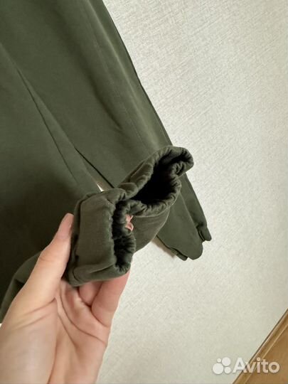 Зеленый женский спортивный костюм