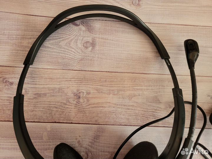 Наушники с микрофоном logitech
