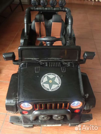 Детский автомобиль на аккумуляторе