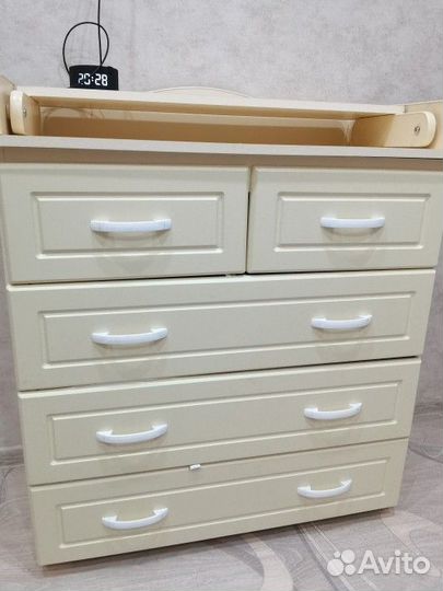 Пеленальный столик комод