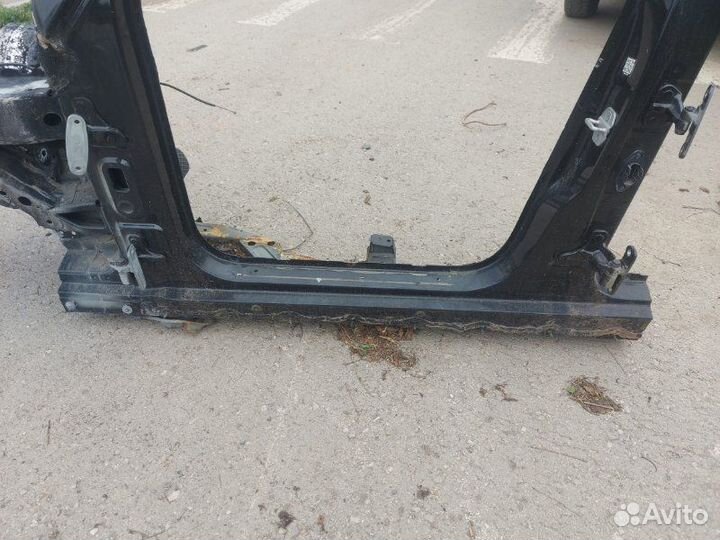 Порог кузова Mercedes-Benz Glk W204 2.2 2014